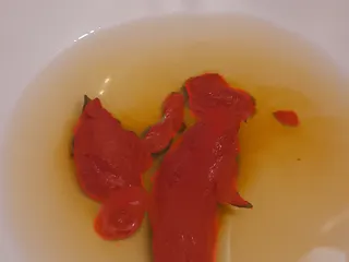 Красное говно