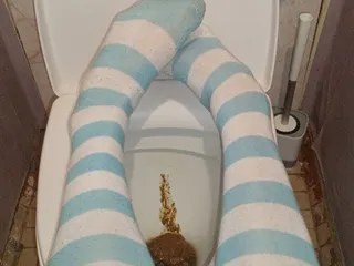 Чулочки в говном