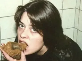 Я не такой упрямый как это девка